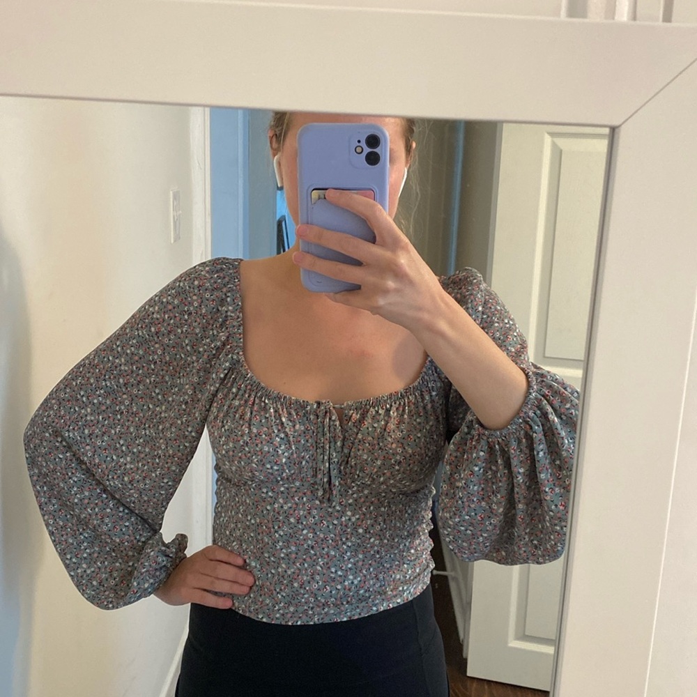 Cute long sleeve spring blouse